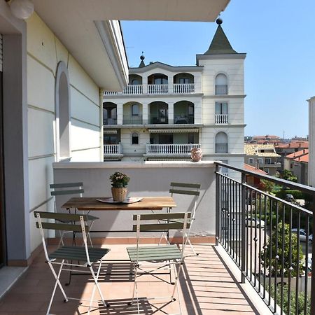 Appartamento Centro Dei Venti Montesilvano Marina Eksteriør bilde